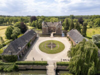 01 LR Monumentenbezit Slangenburg DeniseZwijnenPhotography data-src="https://www.kasteelslangenburg.nl/wp-content/uploads/2026/01/01-LR-Monumentenbezit-Slangenburg-DeniseZwijnenPhotography-.jpg"